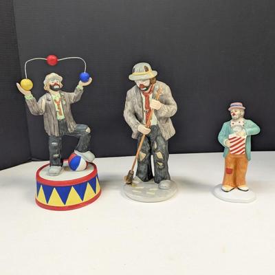 Emmett Kelly Clown Juggling Music Box Clown