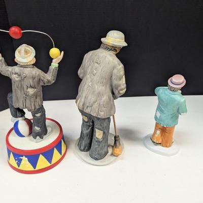 Emmett Kelly Clown Juggling Music Box Clown