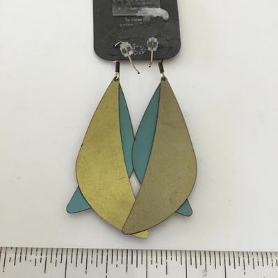 Holly yashi dangle earrings