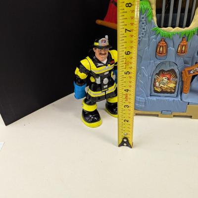 Metal/Plastic Army Tank Made In Japan - Buried Treasure Play Set