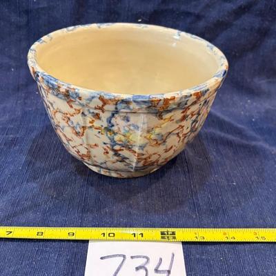 Red Wing Paneled Spongeware Mixing Bowl