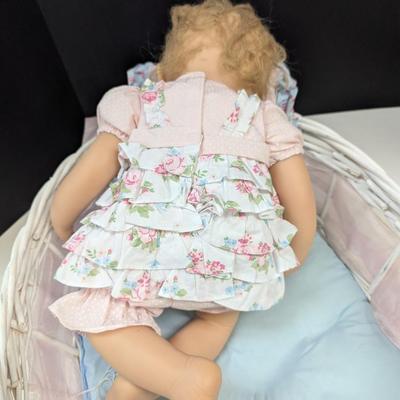 Signature Edition Linda Murray ADG Doll With Basket