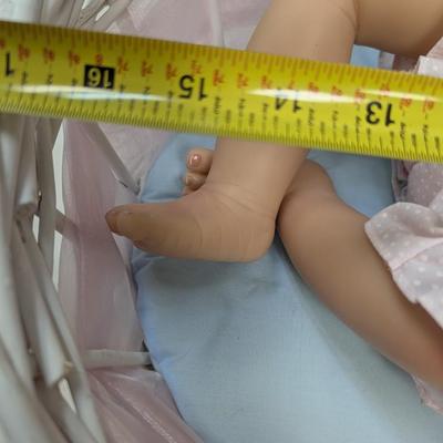 Signature Edition Linda Murray ADG Doll With Basket