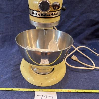 Kitchen Aid Mixer