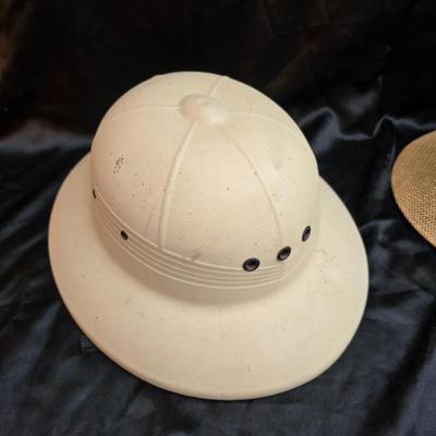 Brookstone safari straw hat and a Vintage pith helmet, safari Hat, Men's Hat, 1950s fashion
