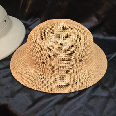 Brookstone safari straw hat and a Vintage pith helmet, safari Hat, Men's Hat, 1950s fashion