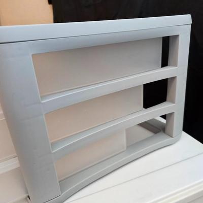 Plastic drawered storage containers (1 of 2)