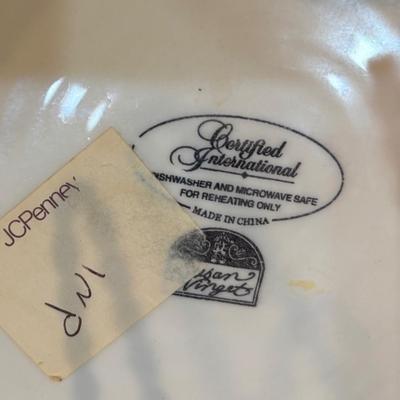 Susan Winget Le Rooster Plate