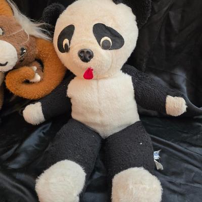 Vintage plush animals including Rushton - Daisy Belle Cow, with Rubber Face and Udders, 1975 Dakin Elbert the Bighorn sheep, Black &...