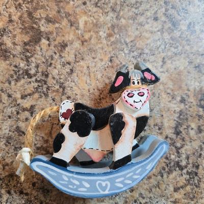 Holstien cow cattle collectibles - Kitchen themed Cow Decor!