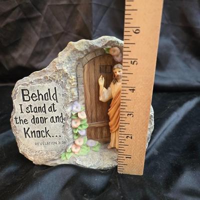 sitting cherub angel garden statue with two faux decorative garden stones