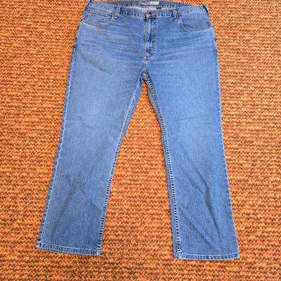 Brand new with tags! Carhartt Rugged Flex Relaxed Fit 5-Pocket Jeans in a light blue wash, size 42x30.