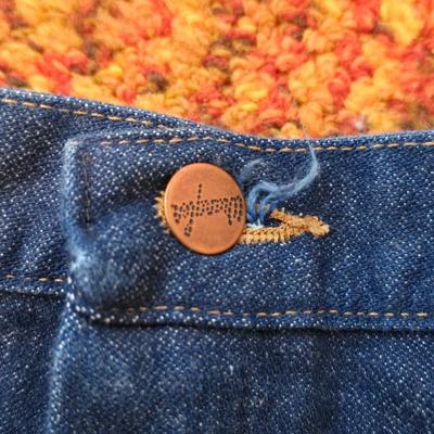 Two pairs of like new without tags Men's Wrangler Jeans size 36 x 29