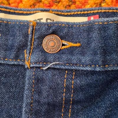 Two pairs of like new without tags Levis Jeans size 36 x 30 Red leather tag Levi's 517 bootcut jeans & Brown leather tag classic...