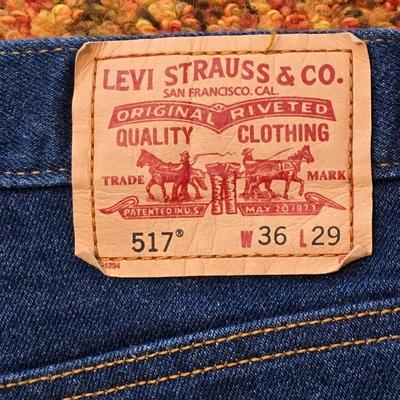 Two pairs of like new without tags Levis Jeans size 36 x 30 Red leather tag Levi's 517 bootcut jeans & Brown leather tag classic...