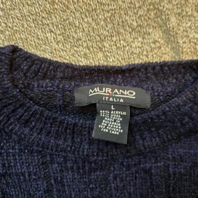 Selection of men's seaters size Large