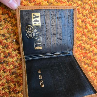 Brand new Justin style C10817 Size 40 bealt with barbed wire leather inlay and a brown Agland wallet