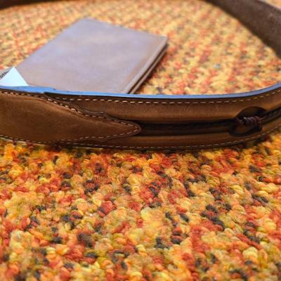 Brand new Justin style C10817 Size 40 bealt with barbed wire leather inlay and a brown Agland wallet