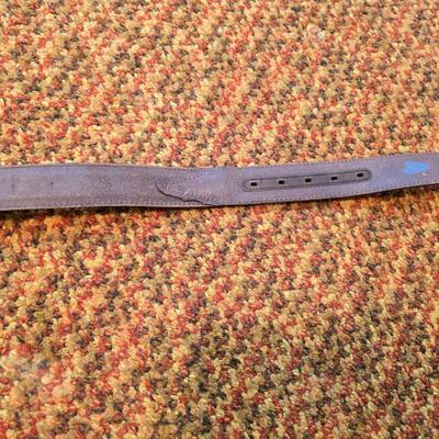 Brand new Justin style C10817 Size 40 bealt with barbed wire leather inlay and a brown Agland wallet