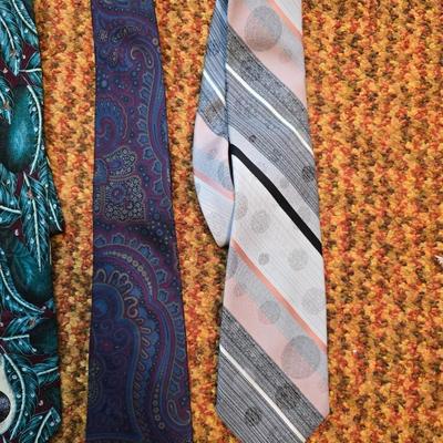 Collection of Men's neckties - Stafford - Wembley - Liberty & more with tie hanger