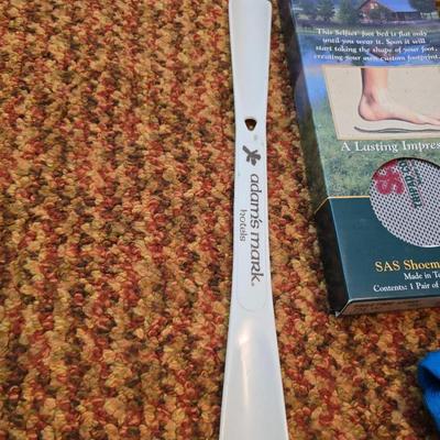 Men's socks - New and like new with a collection of Handkerchiefs