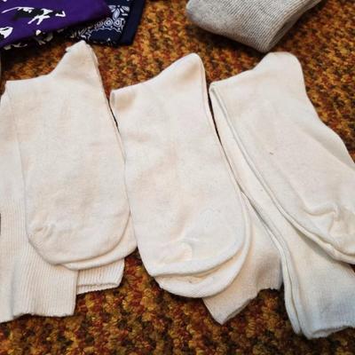 Men's socks - New and like new with a collection of Handkerchiefs