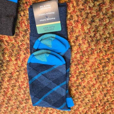 Men's socks - New and like new with a collection of Handkerchiefs
