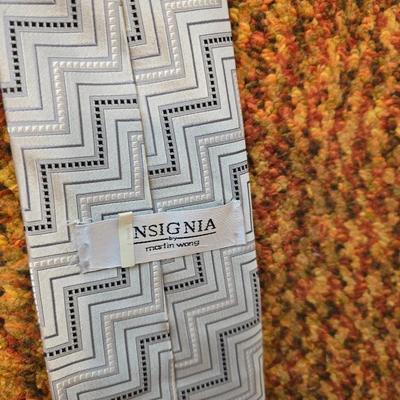 Collection of Men's neckties - Daybrooke - Danielli - Gant - Otis Bros and more with a hanger