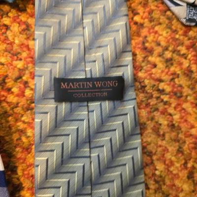 Collection of Men's neckties - Daybrooke - Danielli - Gant - Otis Bros and more with a hanger