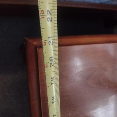 Broyhill Queen Anne Style Side Table Choice A