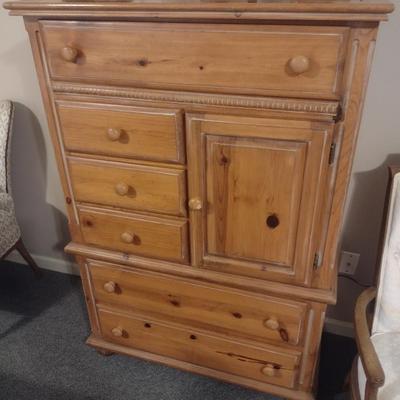 Pine Wood Wardrobe Dresser