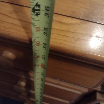 Pine Wood Stretch Dresser with Mirror (Lamps Excluded)