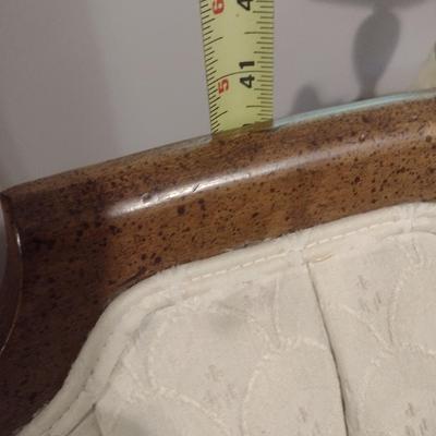 Mid Century Design High Back Tufted Sitting Chair Choice B