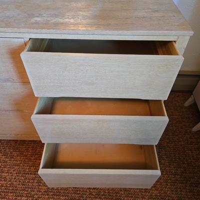Mid-Century Modern style Ward six drawer dresser with mirror