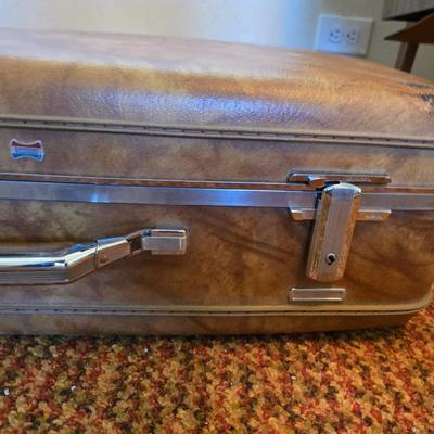 Mid-Century Modern Sculpted Walnut Butler Suit Valet Bench Seat with a set of American Tourister Escort hard shell suitcases