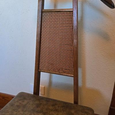 Mid-Century Modern Sculpted Walnut Butler Suit Valet Bench Seat with a set of American Tourister Escort hard shell suitcases