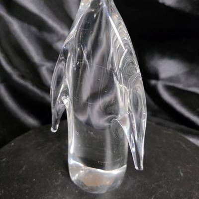 Vintage Clear Glass Penguin Figurine - Elegant Crystal Sculpture