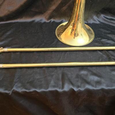 Vintage Martin Imperial trombone, manufactured in Elkhart, Indiana, USA. manufactured in 1960 with Olds 10 mouthpiece with music stand