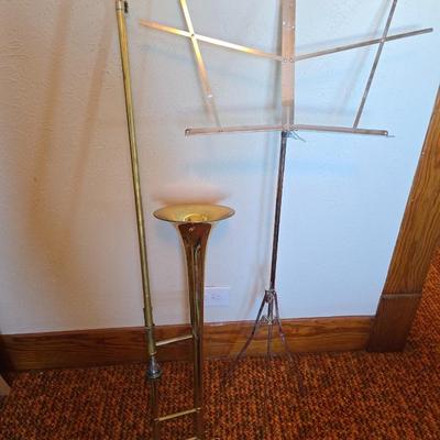 Vintage Martin Imperial trombone, manufactured in Elkhart, Indiana, USA. manufactured in 1960 with Olds 10 mouthpiece with music stand