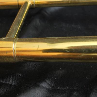 Vintage Martin Imperial trombone, manufactured in Elkhart, Indiana, USA. manufactured in 1960 with Olds 10 mouthpiece with music stand