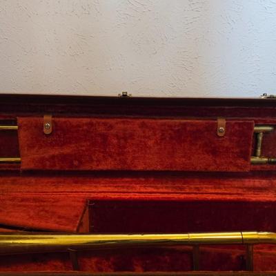 Vintage Martin Imperial trombone, manufactured in Elkhart, Indiana, USA. manufactured in 1960 with Olds 10 mouthpiece with music stand