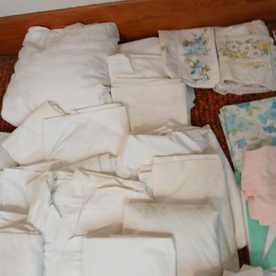 Sheets - Pillowcases Queen and twin long