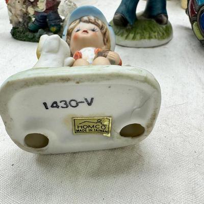 Sale Photo Thumbnail #293: Malachite carved animals , South African handmade raku ceramic animals, 2 resin pandas, Ceramic "stone" Polar bears,