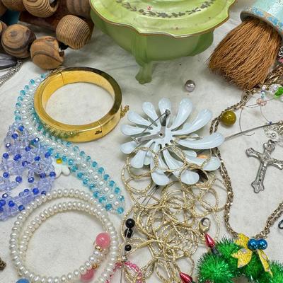 Sale Photo Thumbnail #310: Victorian vanity items, mirror, celluloid brush, shaving brush, early plastic containers. Beads, chains, Jewelry, necklaces, pins, bracelets, there are some strands that might need repair, there is a bag of extra beads, single earrings and of course a bag