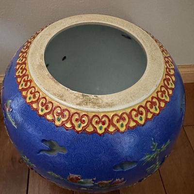 Pair of Chinese Vintage Porcelain Enamel Colour Bottle Vase With Four Characters Mark-local pickup and shipping available