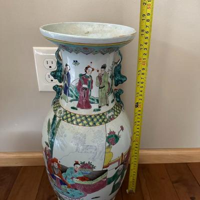 Very large Chinese Porcelain Vase-local pickup and shipping available