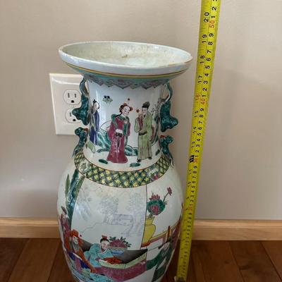 Very large Chinese Porcelain Vase-local pickup and shipping available