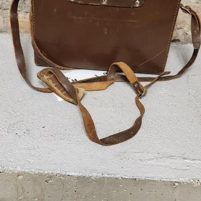 Sale Photo Thumbnail #45: Polaroid 95 Camera in case. Fits a large flat rate box