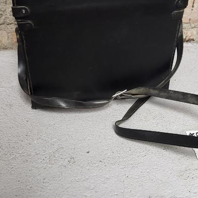 Sale Photo Thumbnail #110: Polaroid 250 in case. Fits large flat rate box