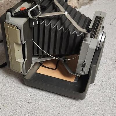 Sale Photo Thumbnail #112: Polaroid 440. Fits medium flat rate box